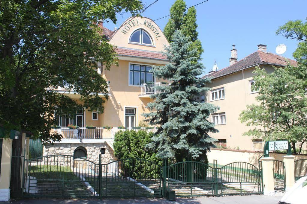 Villa Hotel Kristal Budapest Ngoại thất bức ảnh